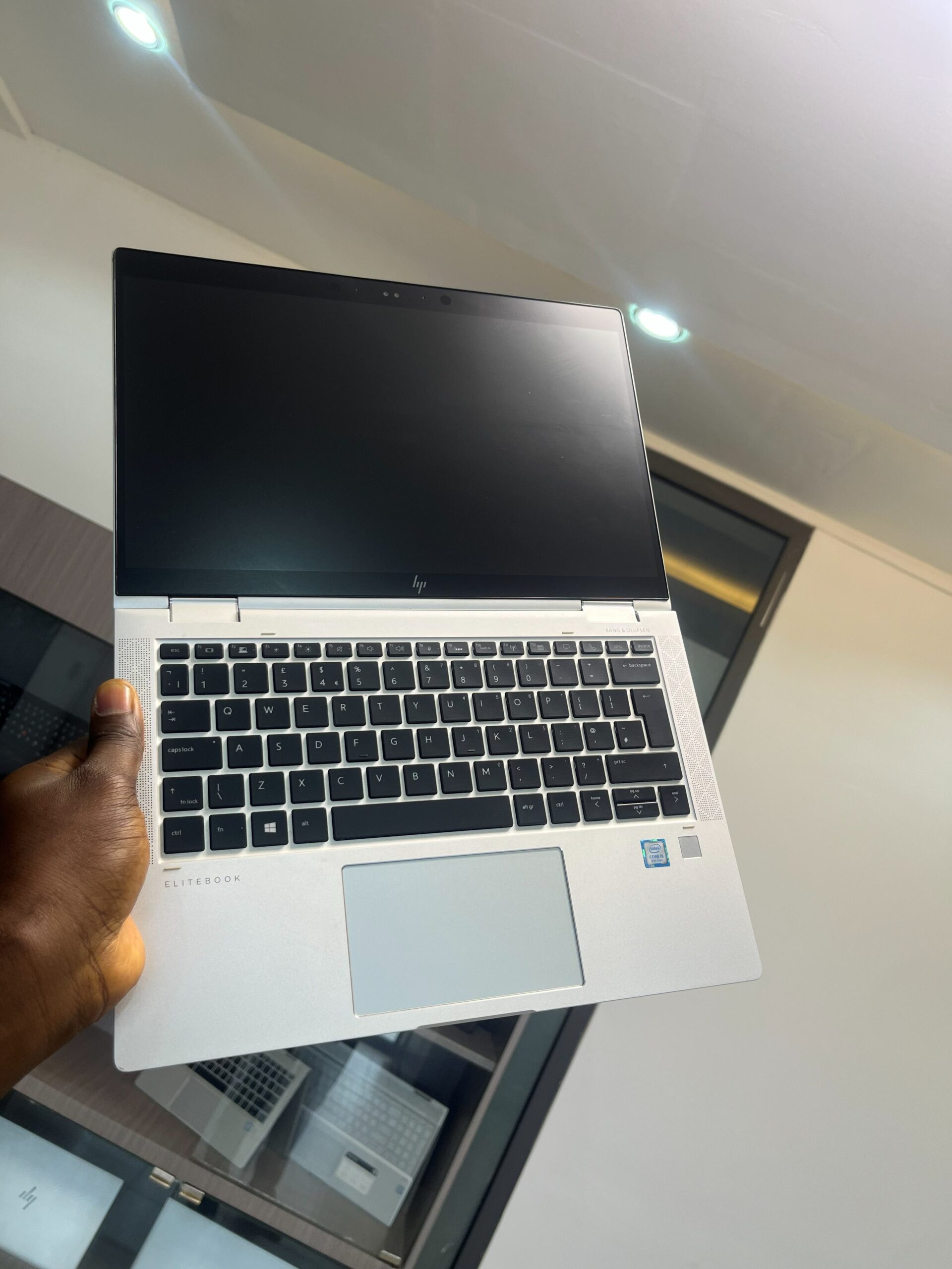 HP EliteBook x360 1030 G3