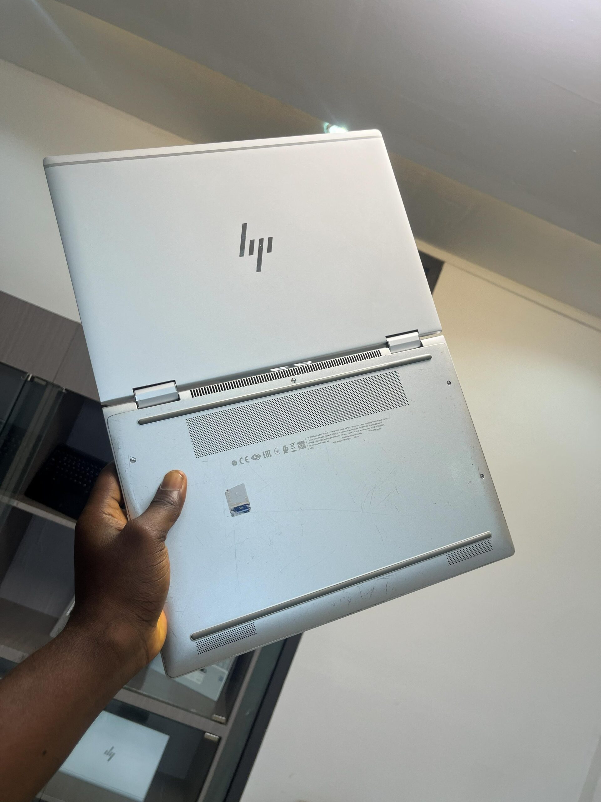 HP EliteBook x360 1030 G3 - Image 5